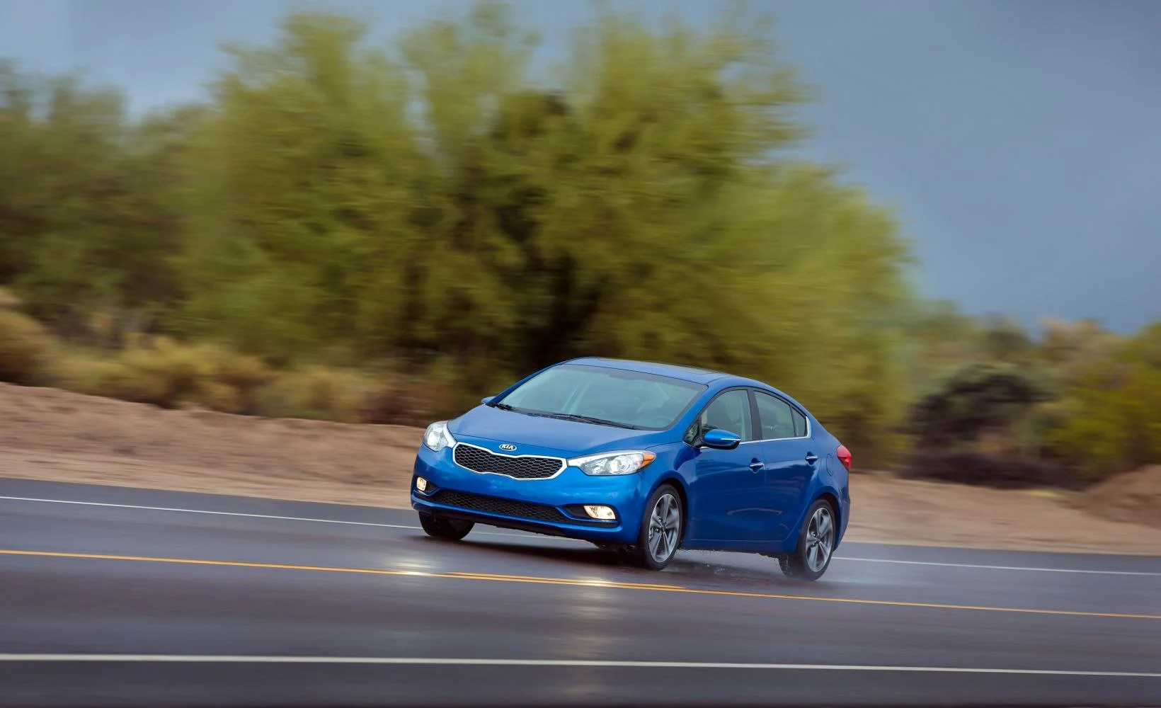 Kia Forte 1.8 MPI (145 Hp)2013 - 2016 thumbnail 2