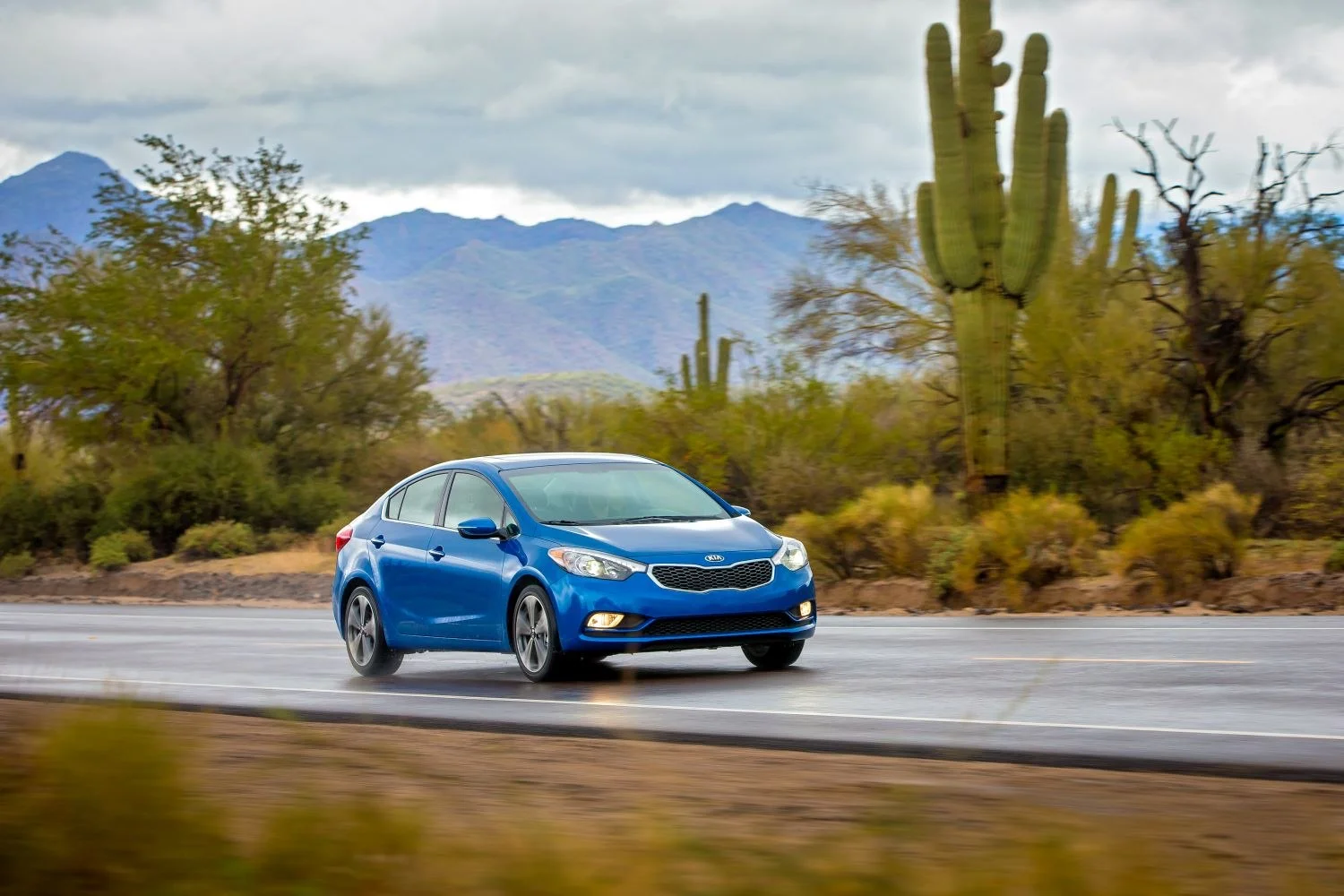 Kia Forte 1.8 MPI (145 Hp)2013 - 2016 thumbnail 3