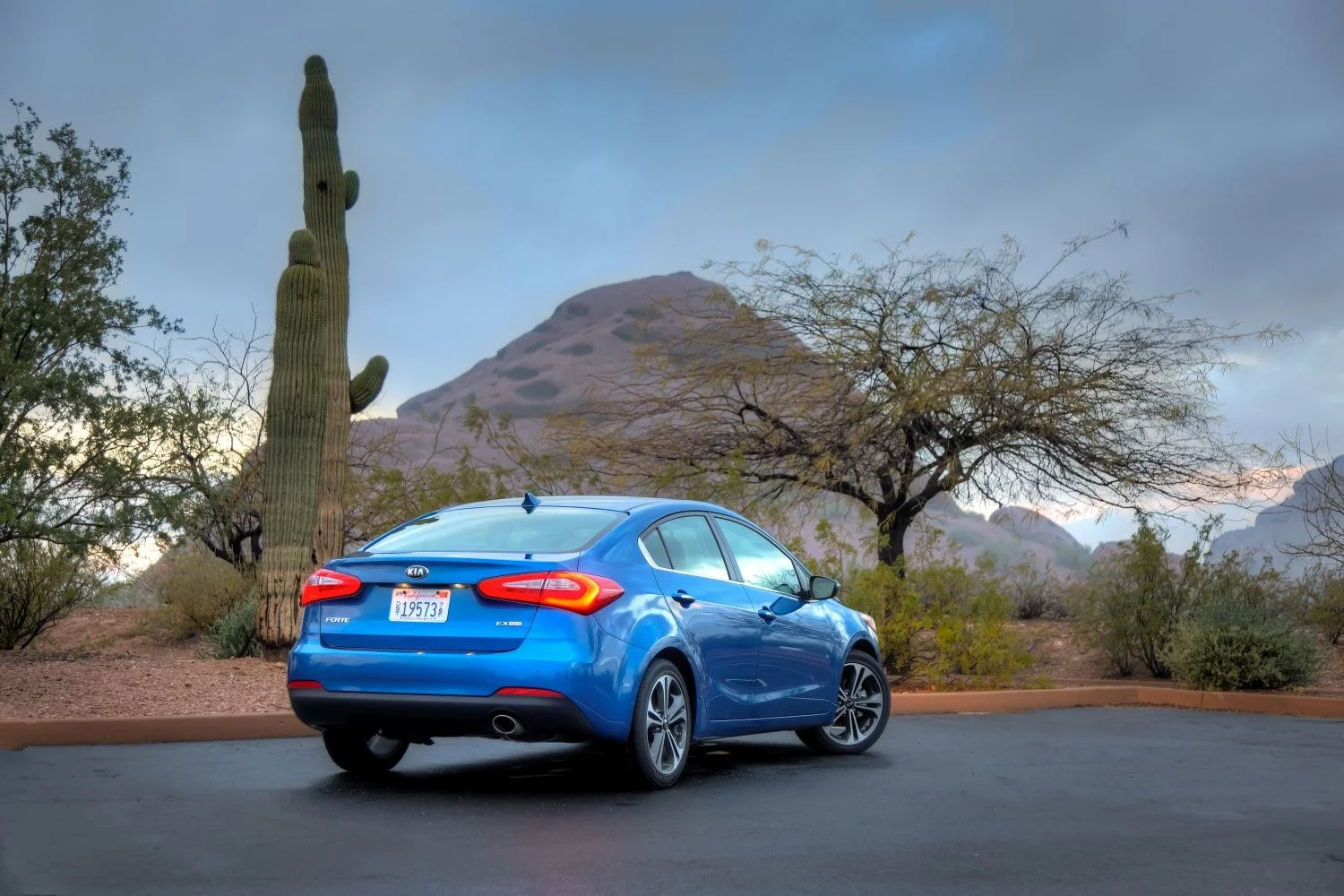 Kia Forte 1.8 MPI (145 Hp)2013 - 2016 thumbnail 6