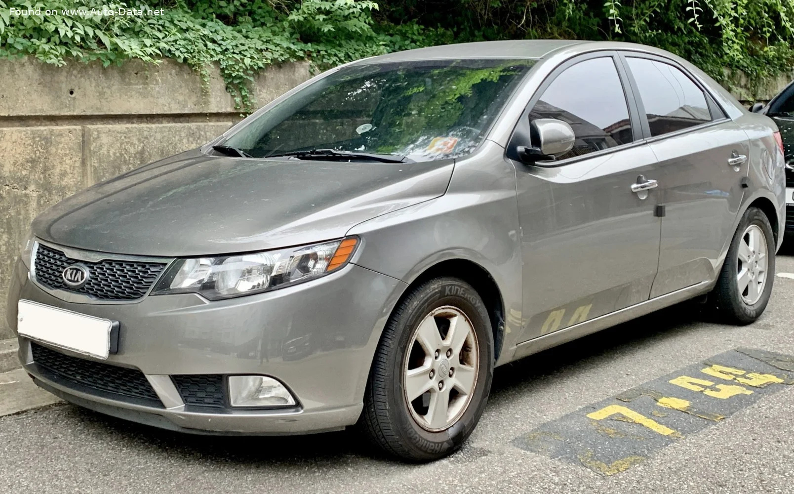 Kia Forte 2.0 (154 Hp) Automatic 4-speed2009 - 2010 thumbnail 10