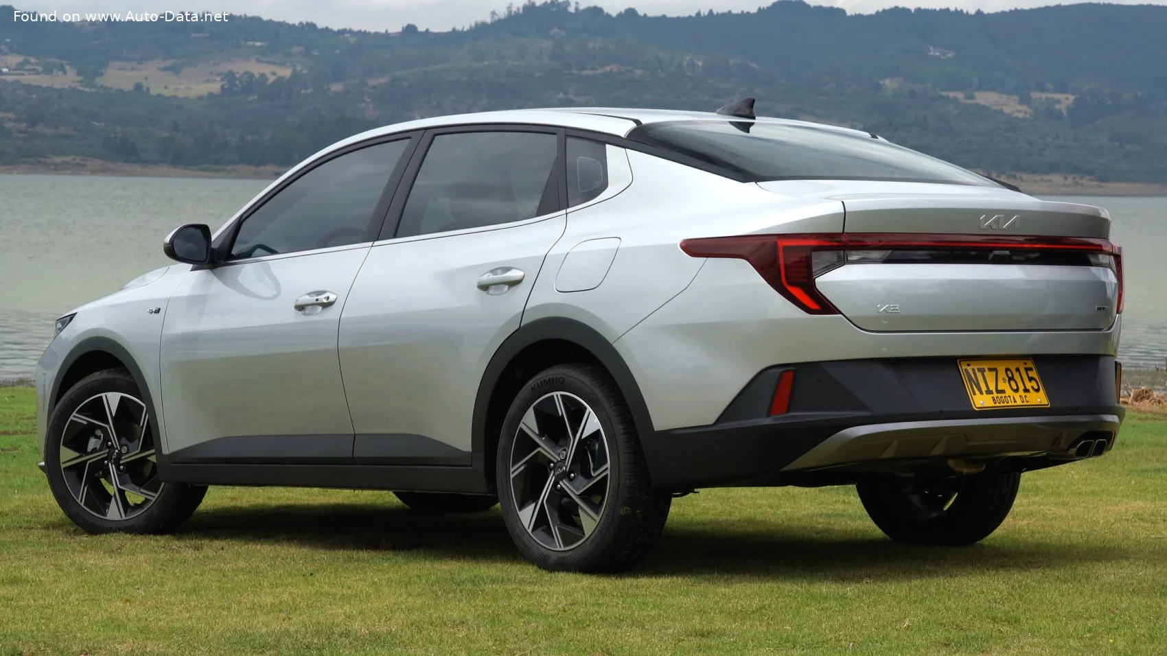 Kia K3 1.6L (121 Hp)2023 - thumbnail 2