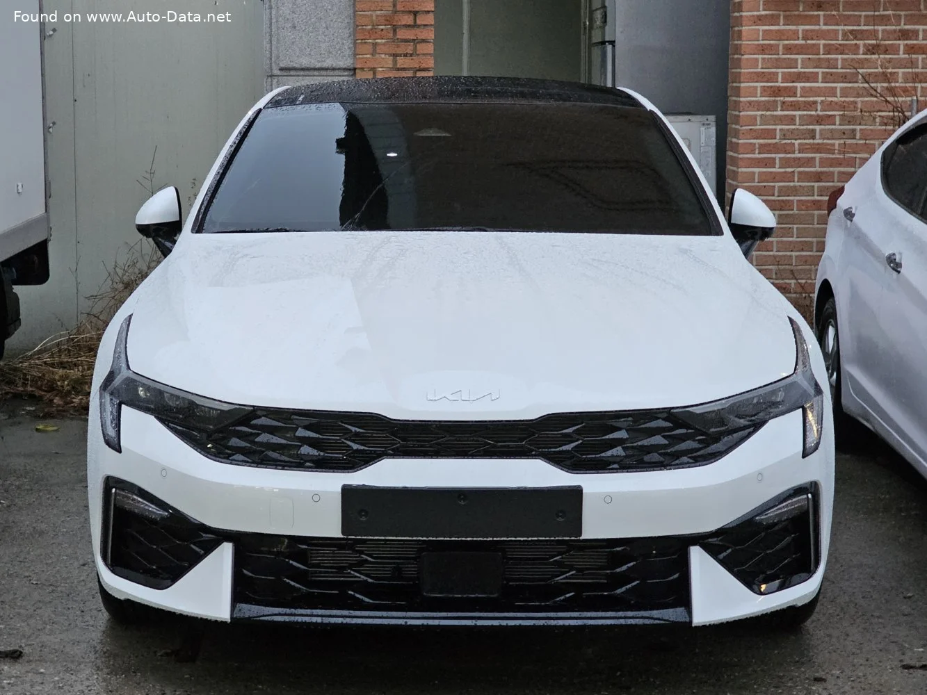 Kia K5 1.6 T-GDI (180 Hp) Automatic2023 - thumbnail 12