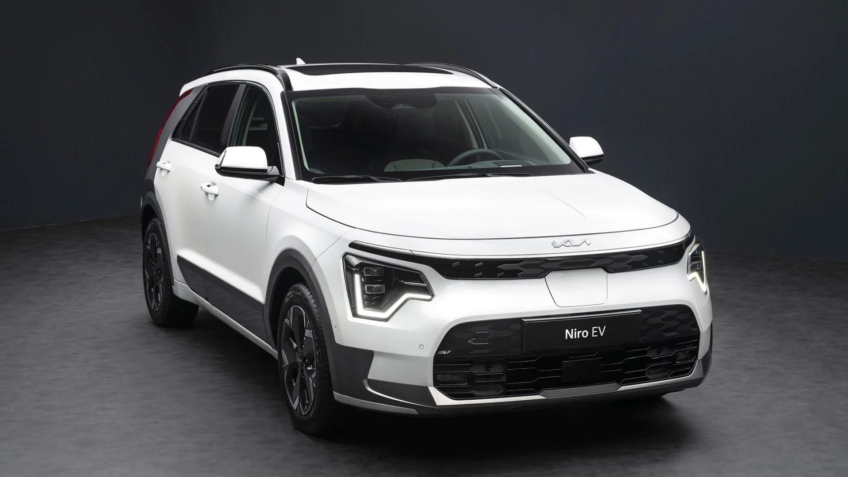 Kia Niro 1.6 GDI (129 Hp) Full Hybrid DCT2024 - - 1