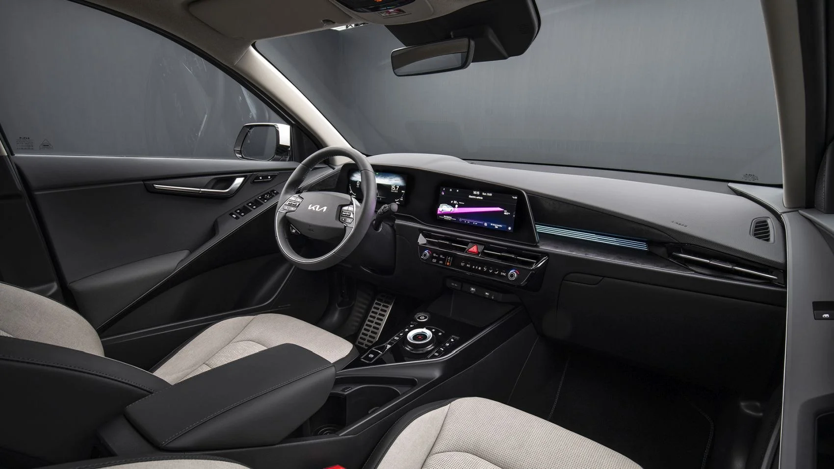 Kia Niro 1.6 GDI (129 Hp) Full Hybrid DCT2024 - thumbnail 7