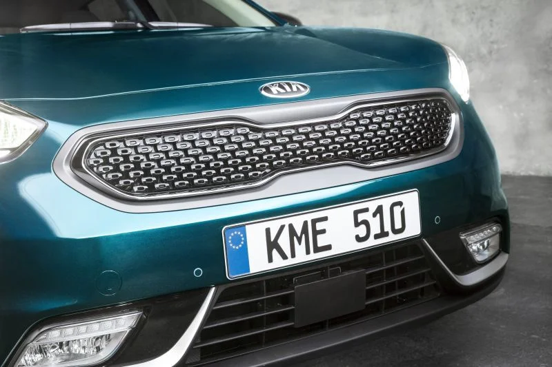 Kia Niro 1.6 GDI (141 Hp) DCT Hybrid2016 - 2019 thumbnail 6