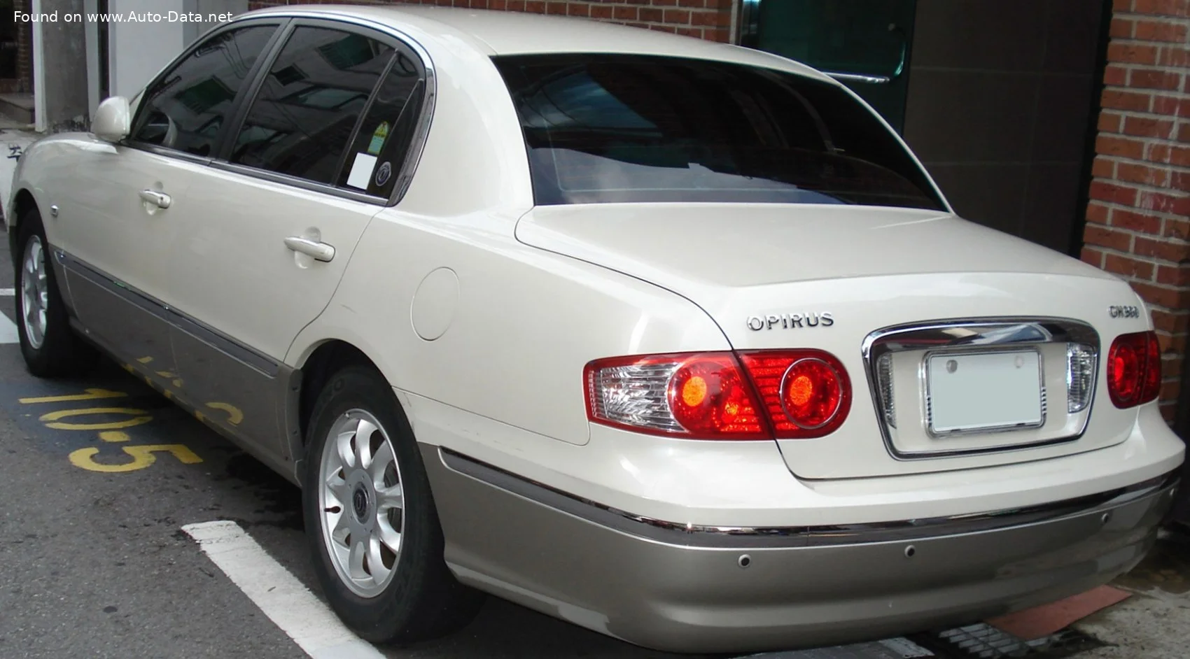 Kia Opirus 3.0i V6 (187 Hp)2003 - 2007 thumbnail 4
