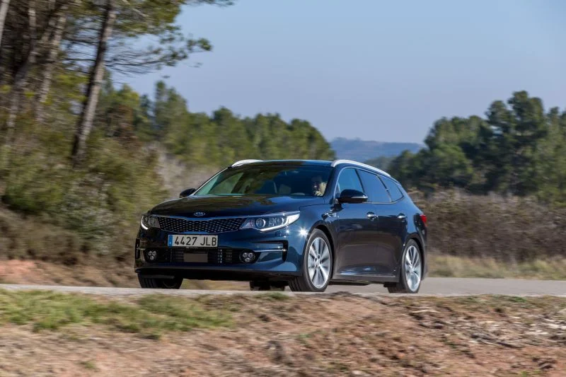 Kia Optima 1.7 CRDI (141 Hp) DCT ISG2016 - 2018 thumbnail 13