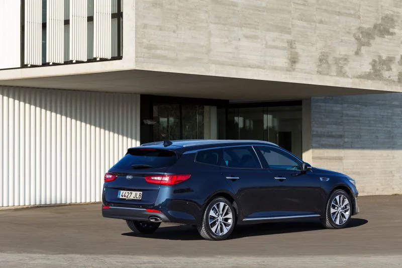 Kia Optima 1.7 CRDI (141 Hp) DCT ISG2016 - 2018 thumbnail 9