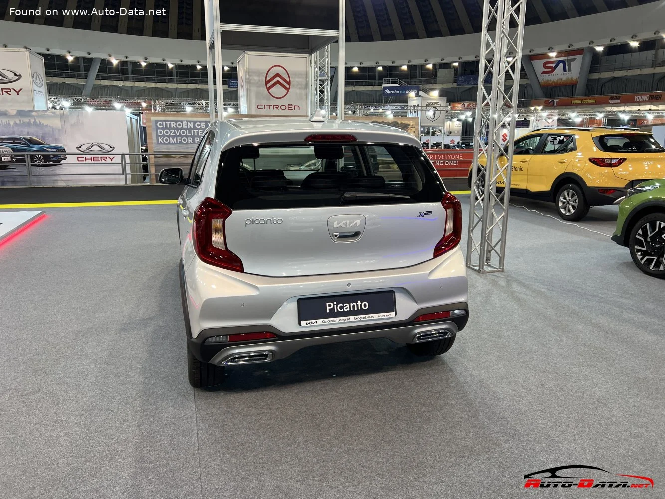 Kia Picanto 1.0 (67 Hp)2020 - 2023 thumbnail 11