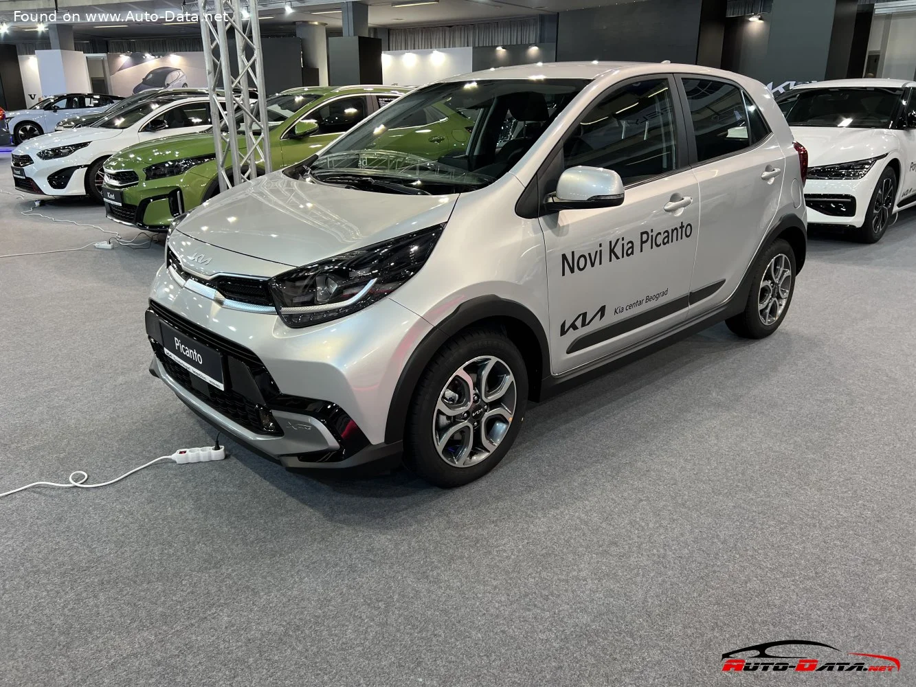 Kia Picanto 1.0 (67 Hp)2020 - 2023 thumbnail 6