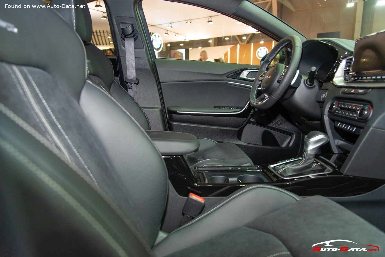 Kia Pro Cee'd 1.5 T-GDI (140 Hp) DCT2024 - thumbnail 7