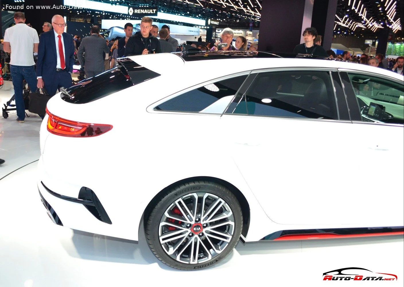 Kia Pro Cee'd 1.0 T-GDI (120 Hp)2018 - 2021 thumbnail 15