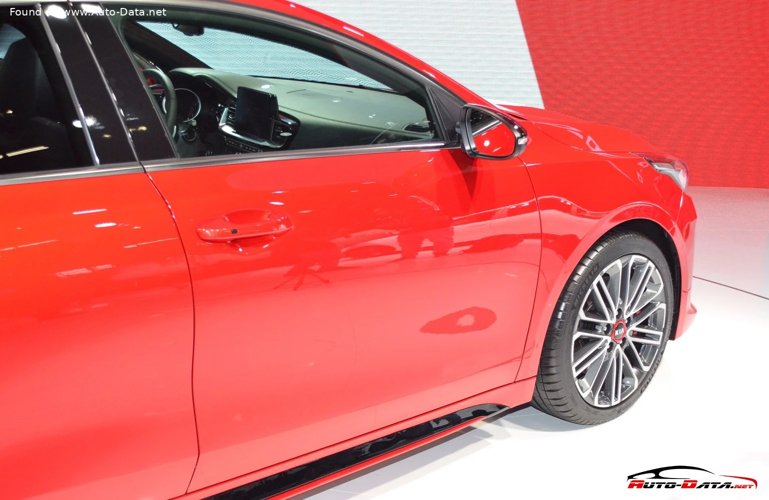 Kia Pro Cee'd 1.0 T-GDI (120 Hp)2018 - 2021 thumbnail 4