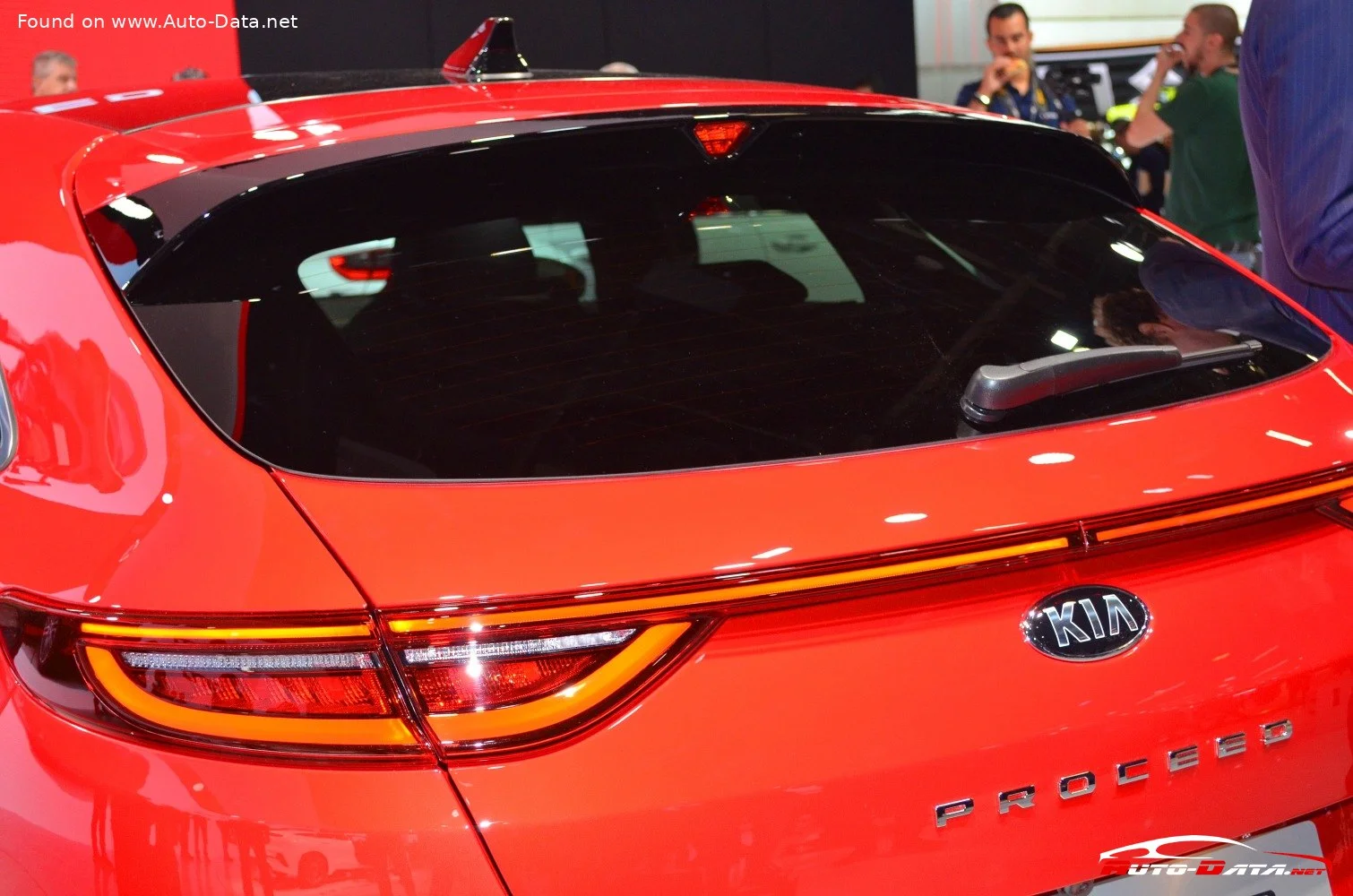 Kia Pro Cee'd 1.0 T-GDI (120 Hp)2018 - 2021 thumbnail 5