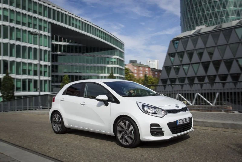 Kia Rio Kia Rio III Hatchback (UB, facelift 2015)