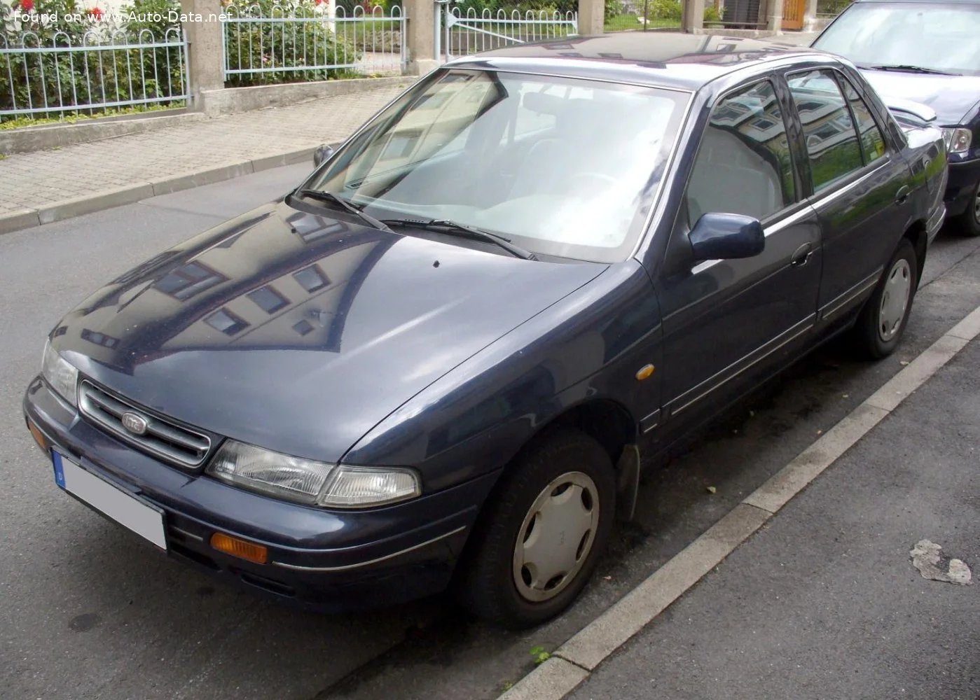 Kia Sephia 1.5i 16V (105 Hp)1996 - 1998 - 1