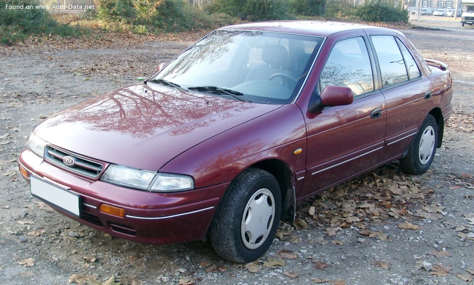 Kia Sephia 1.5i 16V (105 Hp)1996 - 1998 thumbnail 3