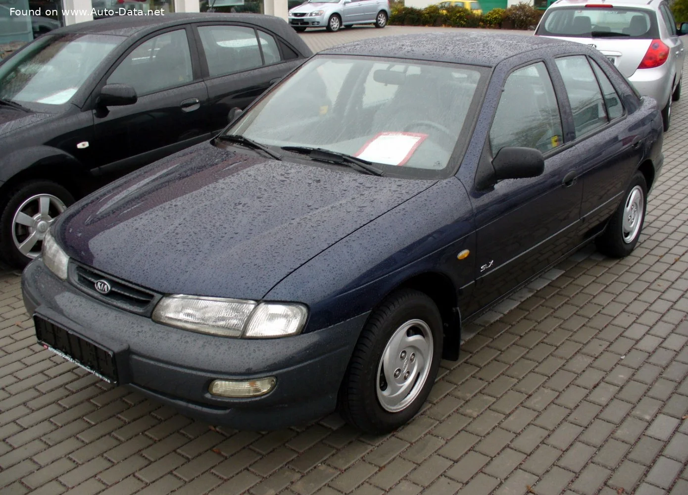 Kia Sephia 1.5 i 16V (80 Hp)1996 - 1997 thumbnail 3