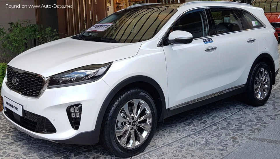 Kia Sorento 2.0 (185 Hp) AWD Automatic2018 - 2020 thumbnail 3