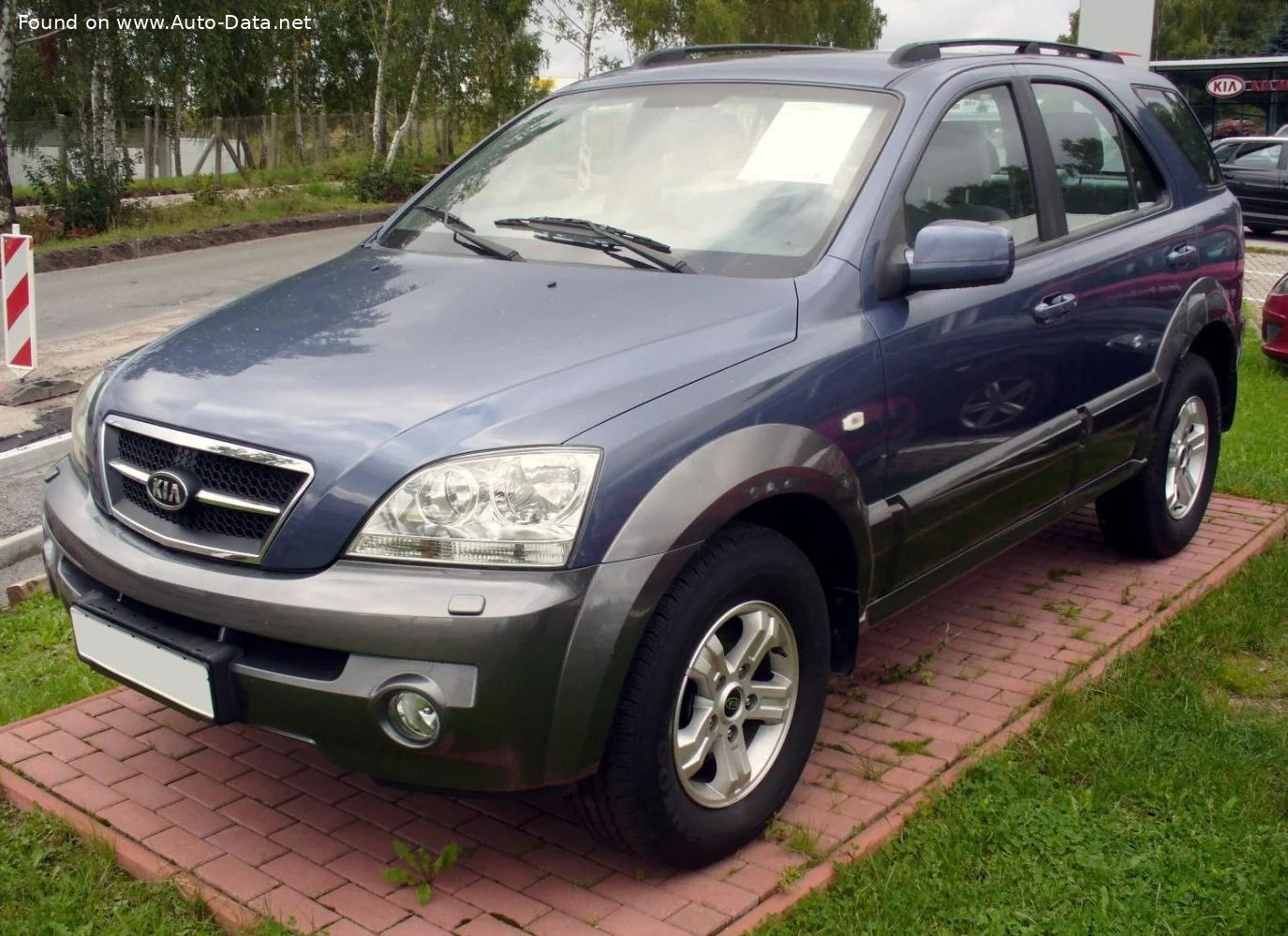 Kia Sorento 2.4 i 16V (139 Hp)2002 - 2006 thumbnail 3