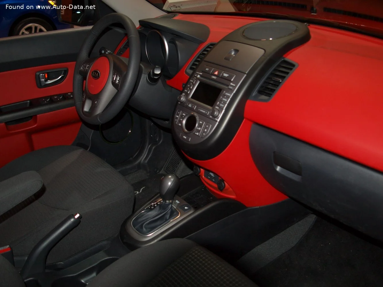 Kia Soul 1.6 (126 Hp)2009 - 2011 thumbnail 8