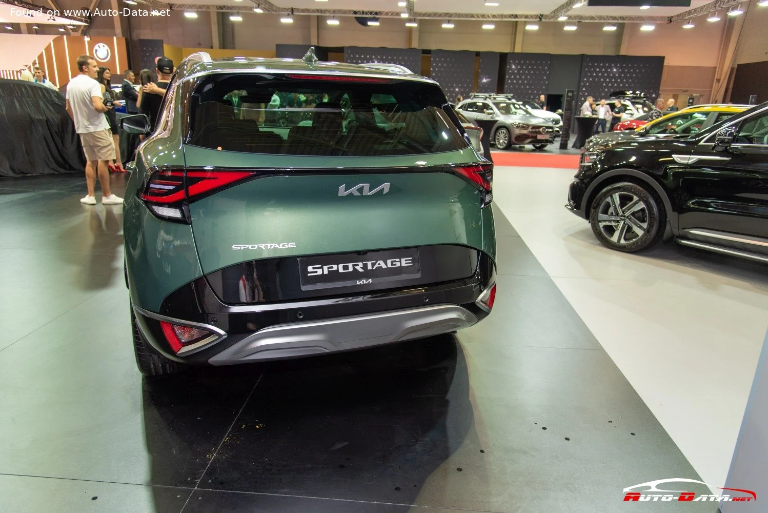 Kia Sportage 1.6 CRDi (116 Hp)2022 - 2024 thumbnail 17