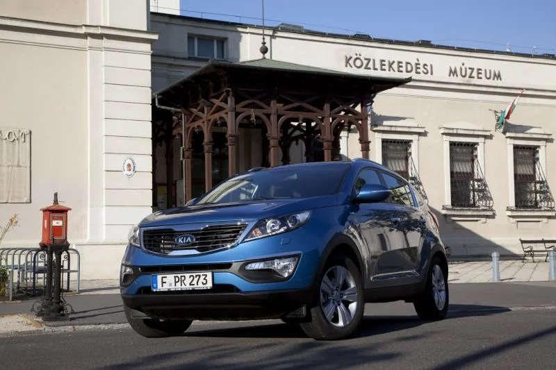 Kia Sportage 1.6 16V (135 Hp)2010 - 2014 thumbnail 8