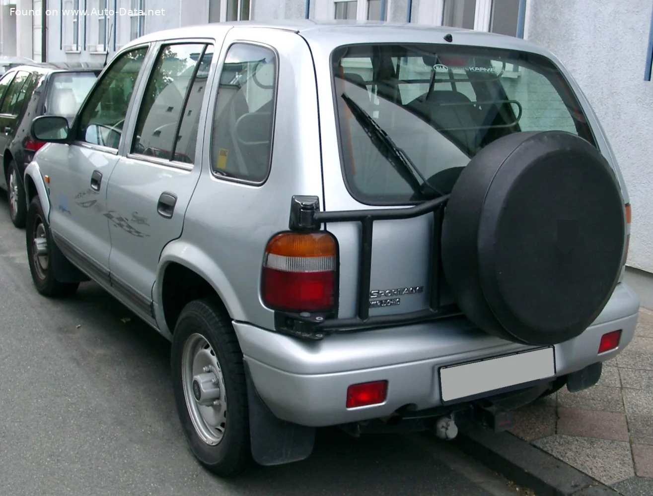 Kia Sportage 2.0 (128 Hp)1997 - 2006 thumbnail 2