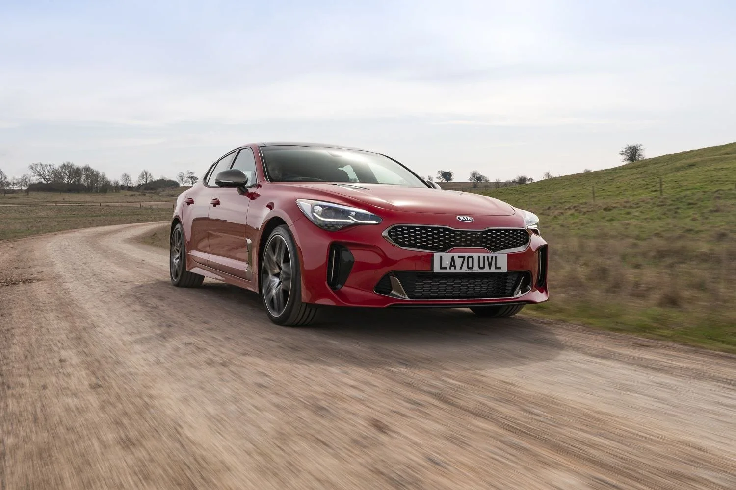 Kia Stinger 2.5 T-GDi (304 Hp) Automatic2020 - thumbnail 2