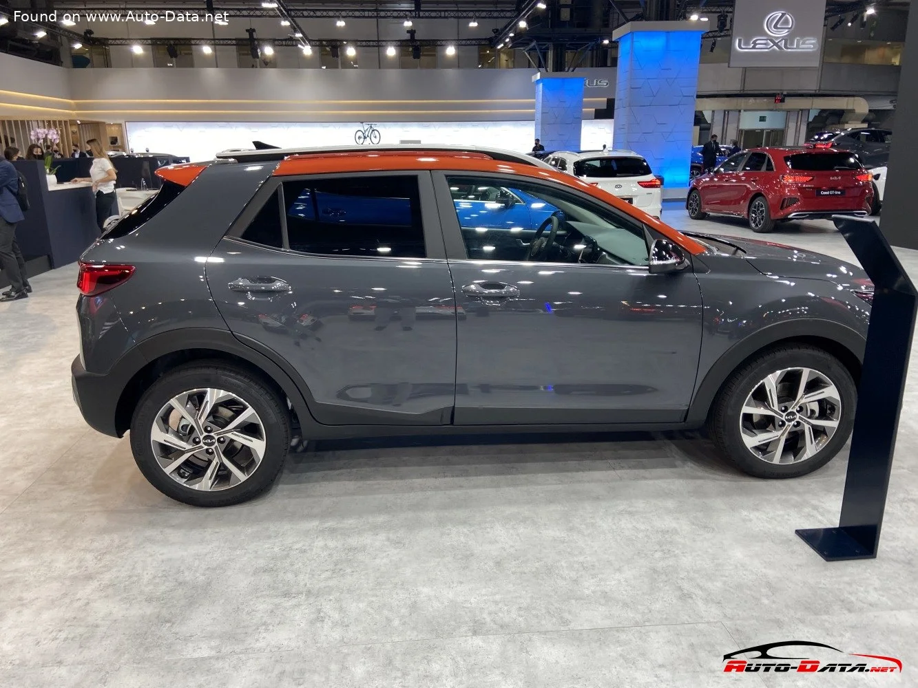 Kia Stonic 1.0 T-GDI (100 Hp)2024 - thumbnail 9