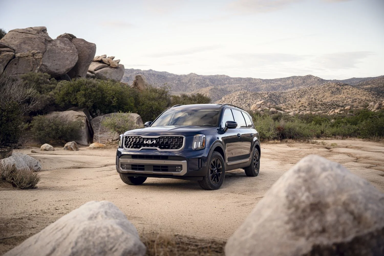Kia Telluride 3.8 GDI V6 (291 Hp) Automatic2023 - - 1