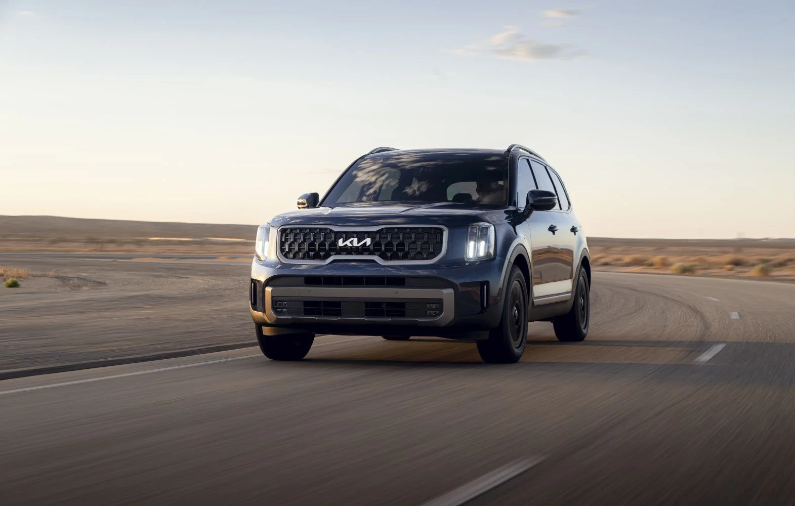 Kia Telluride 3.8 GDI V6 (291 Hp) Automatic2023 - thumbnail 2