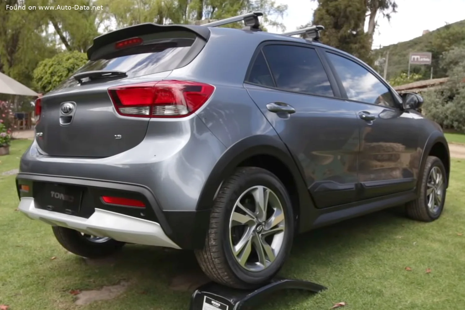 Kia Tonic 1.6i 16V (121 Hp)2018 - 2020 thumbnail 2