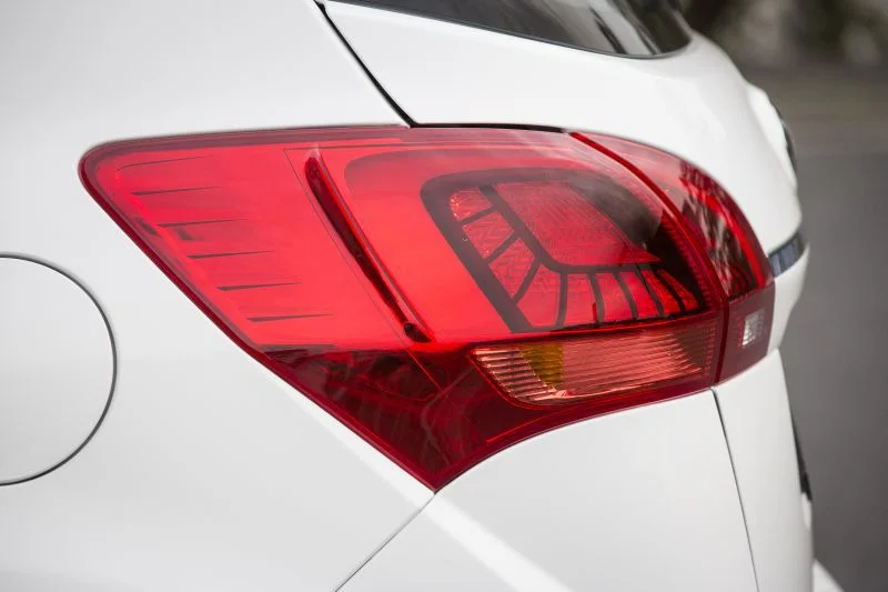 Kia Venga 1.4 (90 Hp)2014 - thumbnail 14