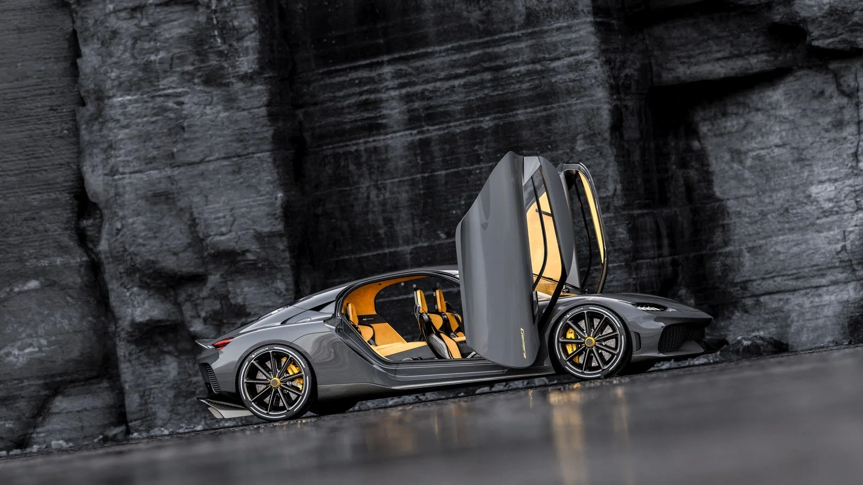 Koenigsegg Gemera 2.0 (1700 Hp) Hybrid AWD KDD2020 - thumbnail 12