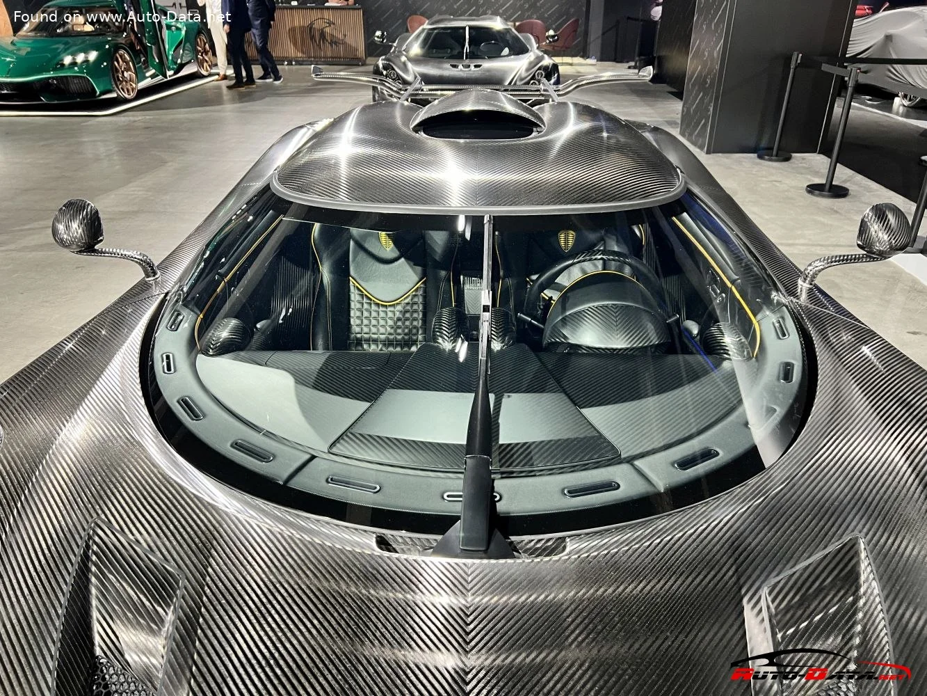 Koenigsegg One:1 5.0 V8 (1360 Hp) Automatic2014 - 2015 thumbnail 14