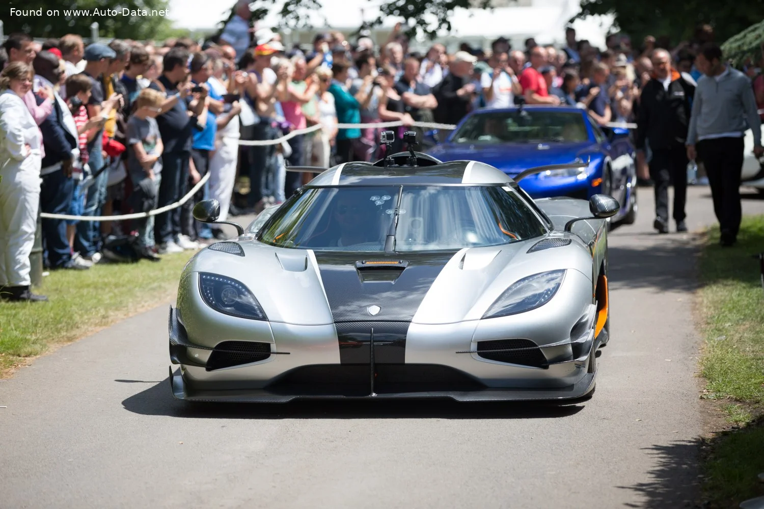 Koenigsegg One:1 5.0 V8 (1360 Hp) Automatic2014 - 2015 thumbnail 5
