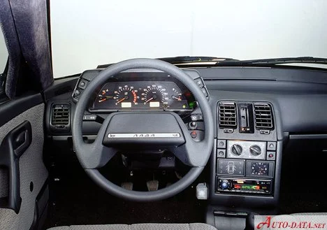 Lada 2112 1.5 i (92 Hp)2000 - 2004 thumbnail 4