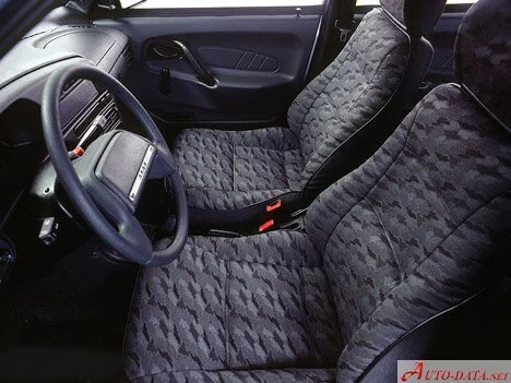 Lada 2115 1.5 i (78 Hp)2000 - 2012 thumbnail 5