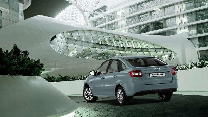 Lada Granta 1.6 (106 Hp)2014 - 2018 thumbnail 2