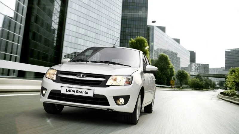 Lada Granta 1.6 (106 Hp)2014 - 2018 thumbnail 7