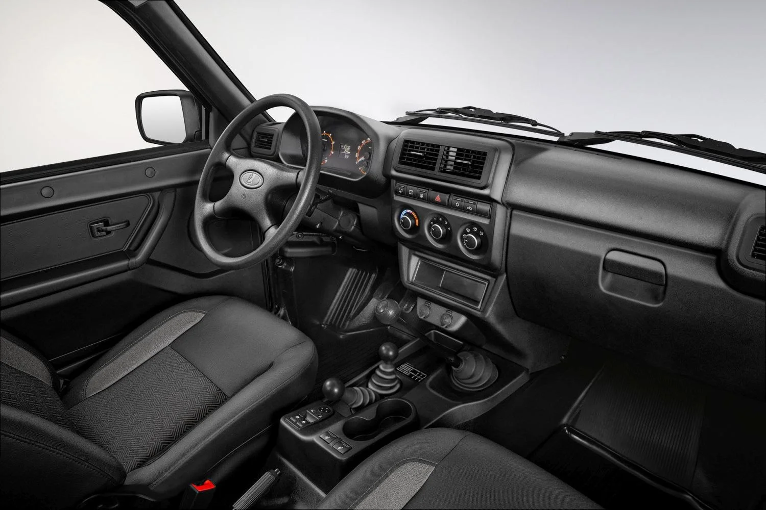 Lada Niva 1.7i (83 Hp) 4x42019 - 2020 thumbnail 4