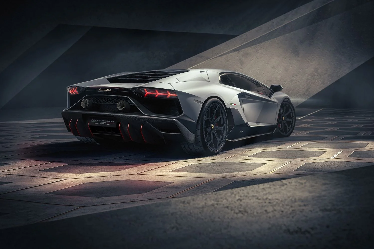 Lamborghini Aventador 6.5 V12 (780 Hp) 4WD ISR2021 - thumbnail 3