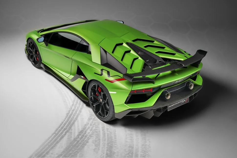 Lamborghini Aventador 6.5 V12 (770 Hp) 4WD ISR2019 - thumbnail 6