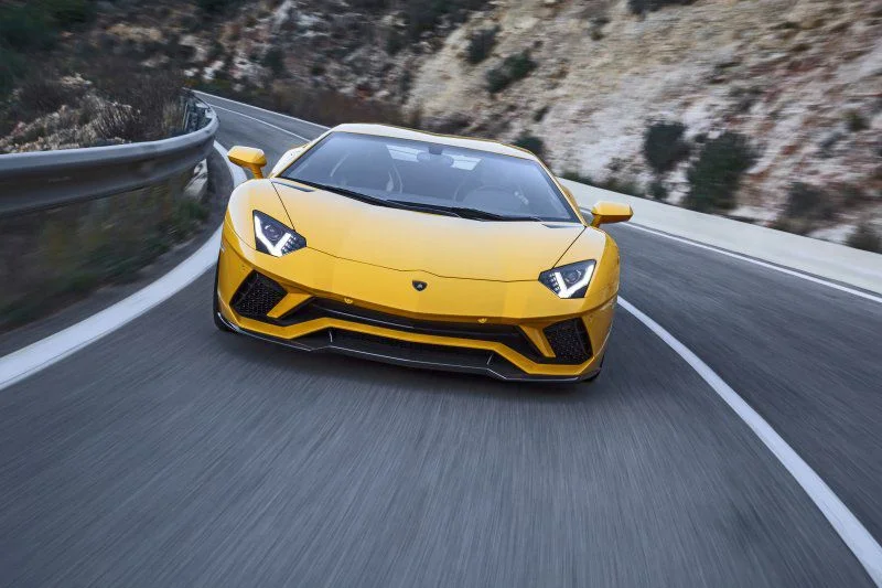 Lamborghini Aventador 6.5 V12 (740 Hp) 4WD ISR2017 - thumbnail 4