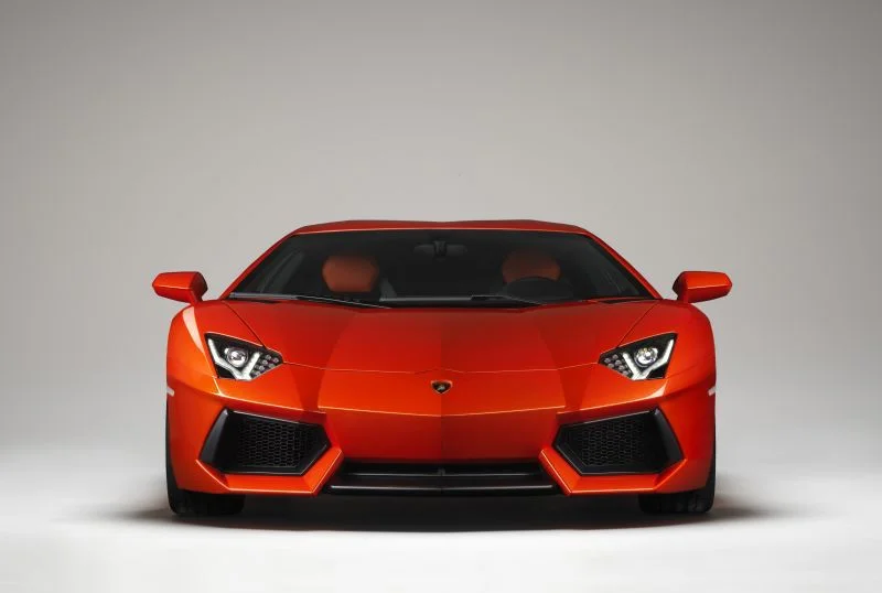 Lamborghini Aventador 6.5 V12 (700 Hp) 4WD2011 - 2017 - 1