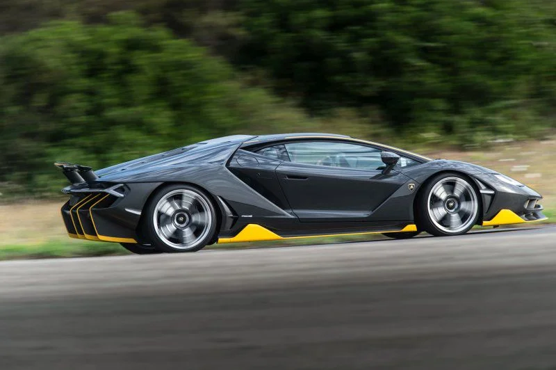 Lamborghini Centenario 6.5 V12 (770 Hp) 4WD ISR2016 - 2018 thumbnail 15