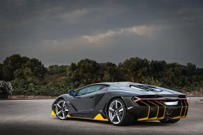 Lamborghini Centenario 6.5 V12 (770 Hp) 4WD ISR2016 - 2018 thumbnail 9