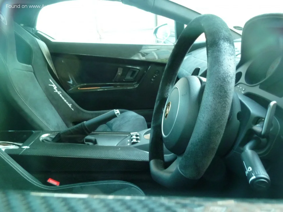 Lamborghini Gallardo Performante 5.2 (570 Hp) AWD2011 - 2013 thumbnail 17