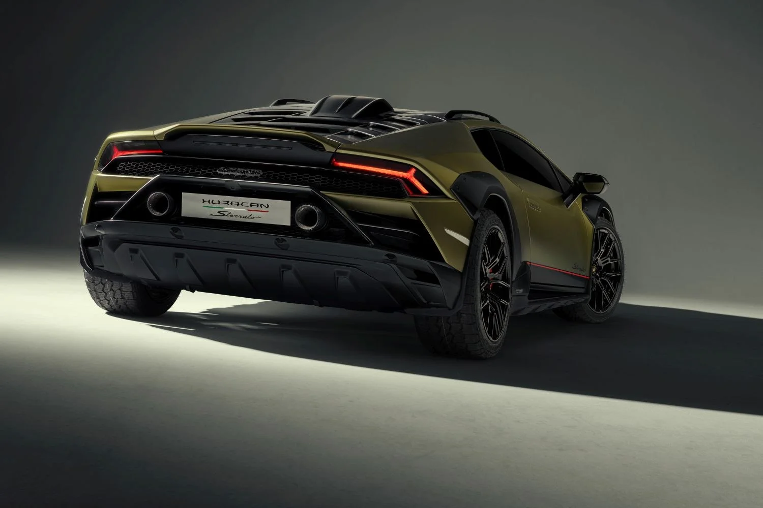 Lamborghini Huracan 5.2 V10 (610 Hp) AWD LDF2023 - thumbnail 3